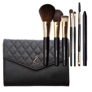 7 profesjonalnych pędzli do makijażu ARTISTRY™